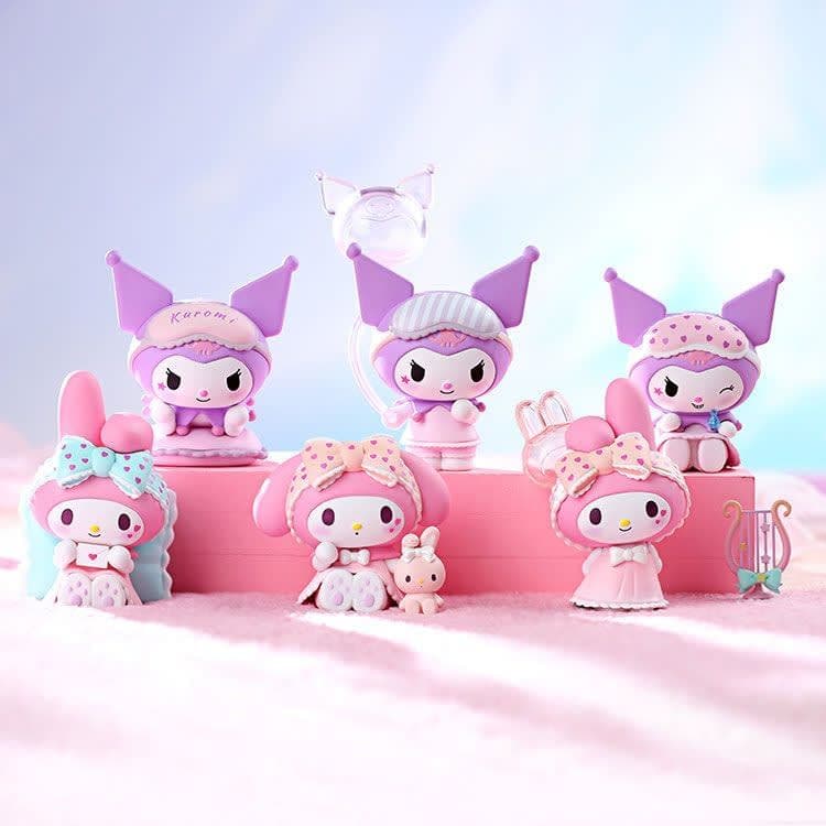 Boîte surprise figurine – Collection My Melody & Kuromi Sweetheart Pyjama, image 1